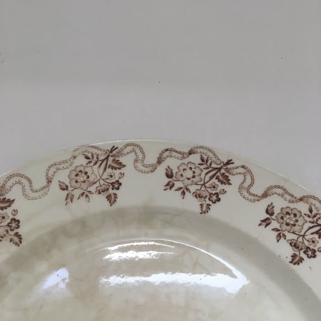 19世紀後半　ジアン　オズボーン　大皿２８cm　野ばらとリボン柄　マロン