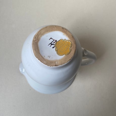 20世紀中期　マリコルヌ　エミール・テシエ　ピシェ　白い陶器