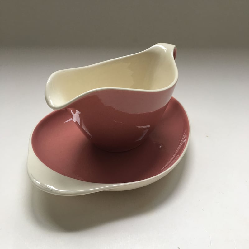 1950年代 ビレロイ・ボッホ ソーシエールとラヴィエセット バイ