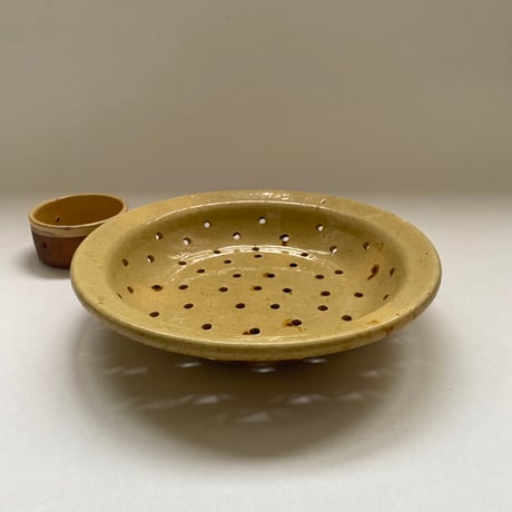 南仏の黄色アンティーク食器【3点セット】 フランスアンティーク 南仏の大きな黄色のポット | フランス