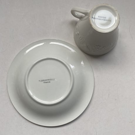 1950年代　ディゴワン　サルグミンヌ　フレーツレリーフ　ドゥミタス　カップ&ソーサー　５客セット