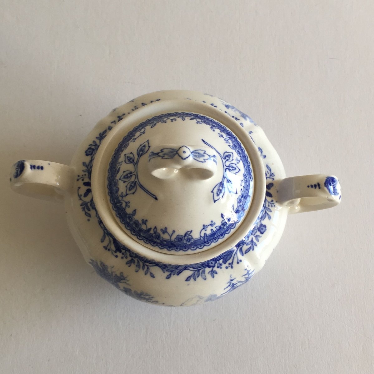 ジャン ミシェル フォロン シュガーポット BOCH（ロイヤルボッホ） 1980年代 ビレロイ＆ボッホ ブルゲンラント シュガーポット | campagne