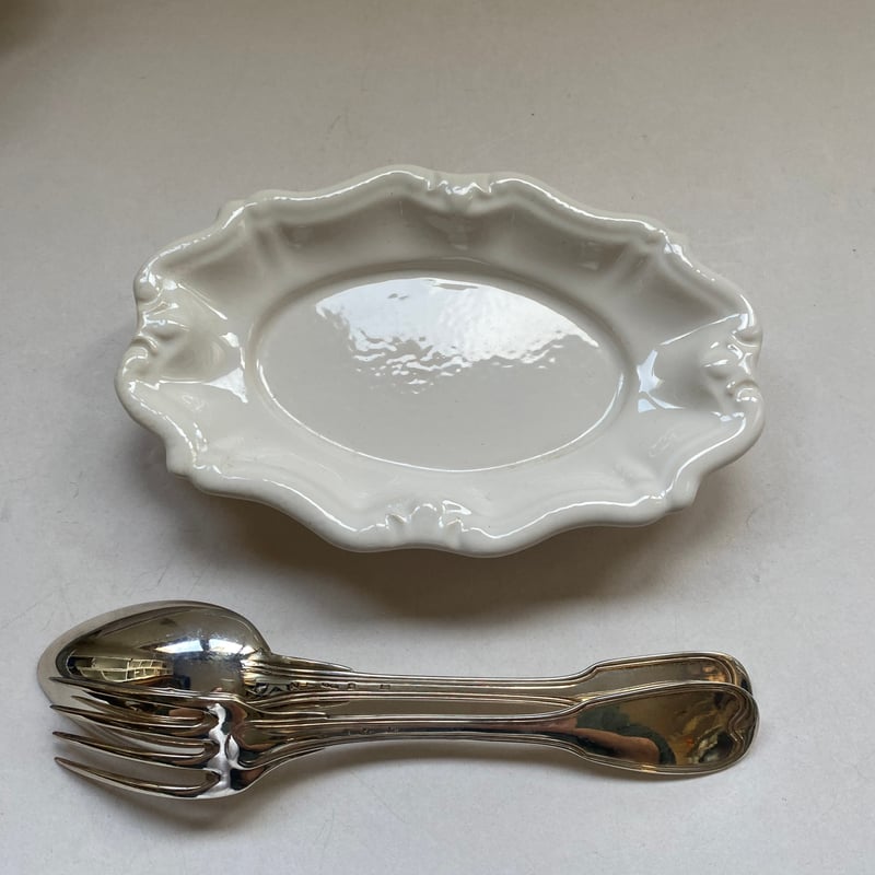 20世紀後半 ムスティエ ラリエ プチ・ラヴィエ 白い陶器 | campagne