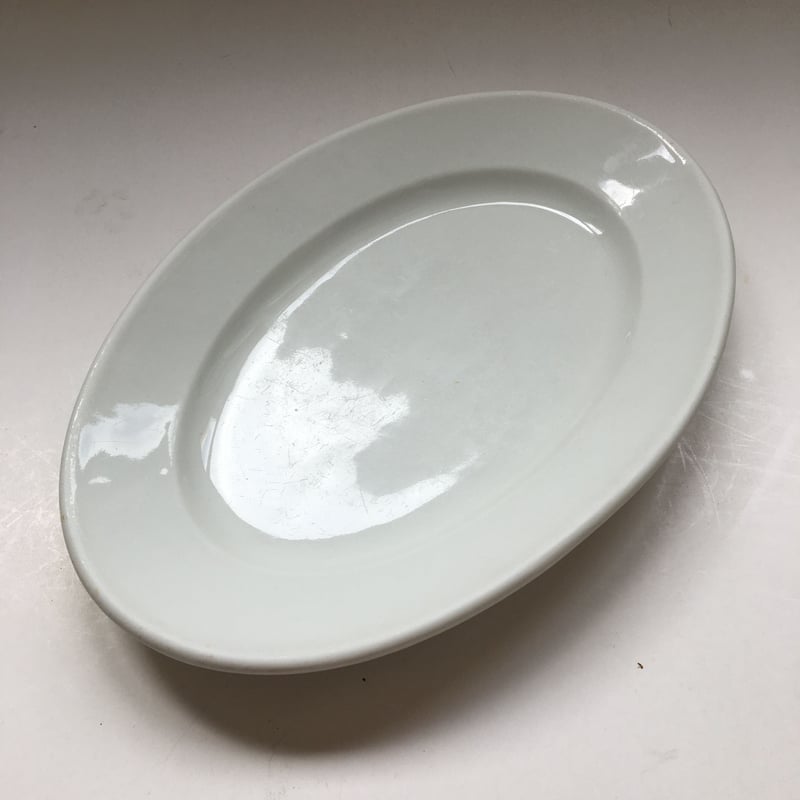 刻印なし オーバル・プレート ラヴィエ 白磁器製 Lサイズ | campagne à