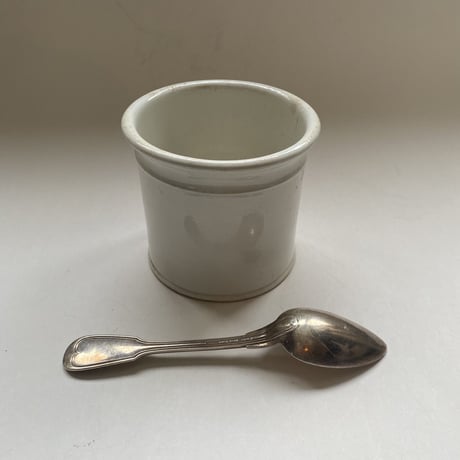 １９００年　ディゴワン ・サルグミンヌ  陶器ボトル