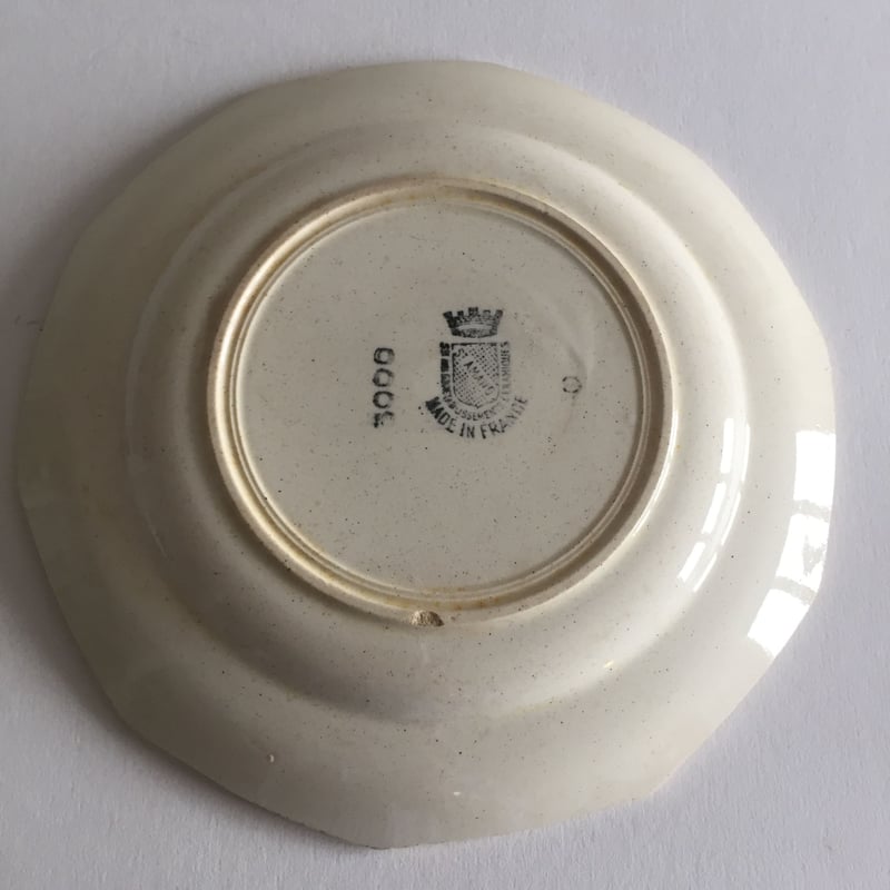 1930年代 サンタマン窯 デザートプレート デカゴナル型 梅柄