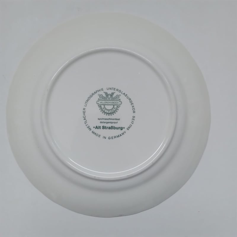 時代にとらわれないドレスデンの大皿 プレート（25cm）★1900～1930年製 時代にとらわれないドレスデンの大皿 プレート（25cm）☆1900