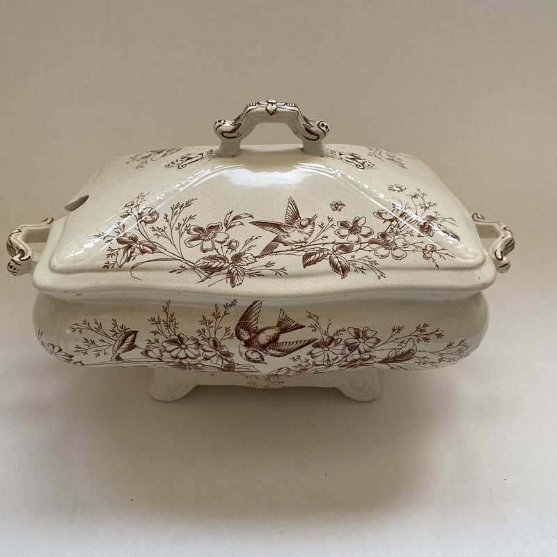 【レア美品】英国製　Liverpool Road★ハンティングシーン★飾り皿　② レア美品】英国製 Liverpool Road☆ハンティングシーン☆飾り皿 ②