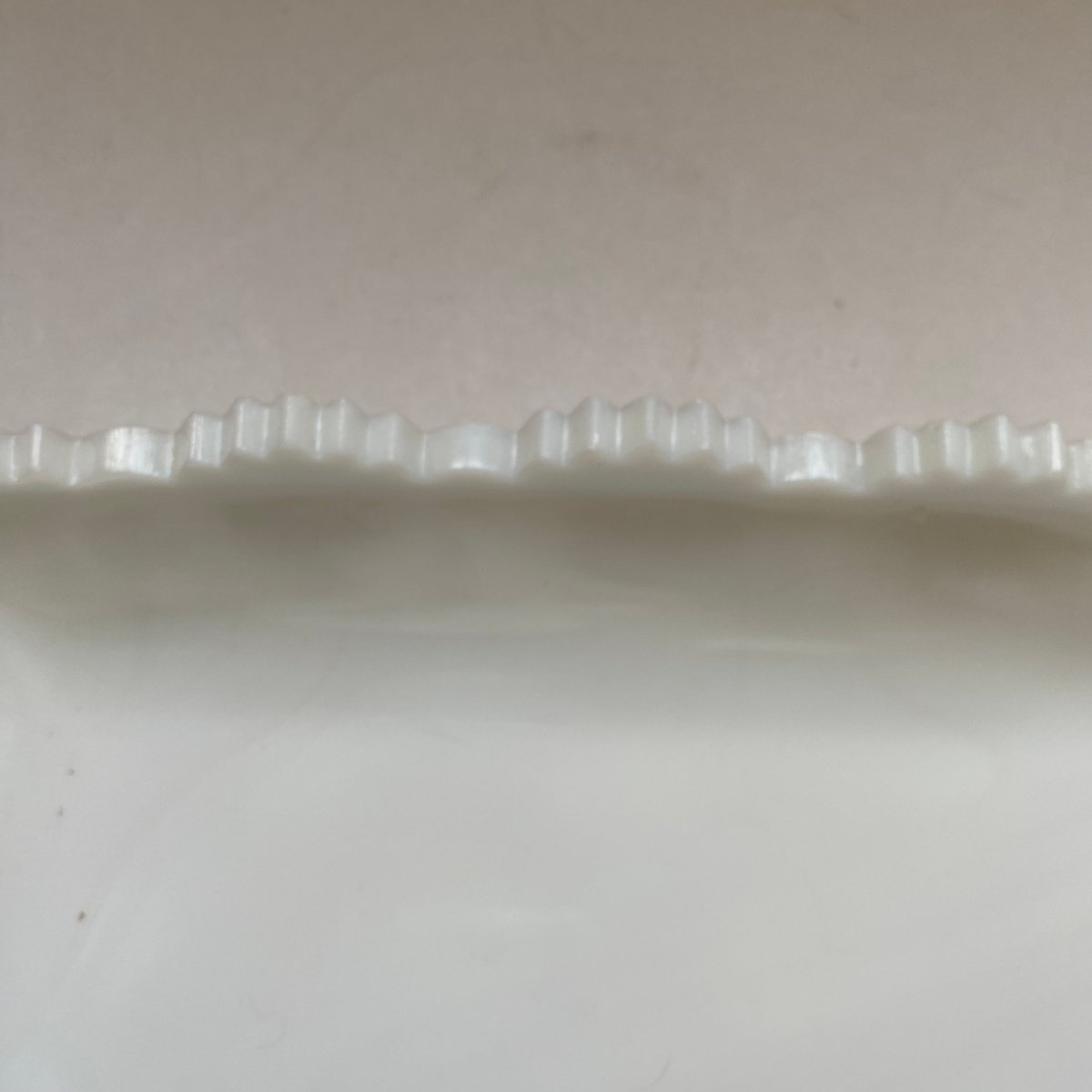 20世紀前半 ウエストモーランド ミルクグラス ヴィッド・ポッシュ