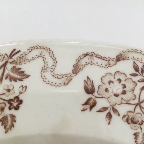 19世紀後半　ジアン　オズボーン　大皿２８cm　野ばらとリボン柄　マロン