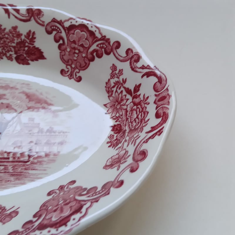 ヴィンテージの ENOCH  ロイヤルホームズ・オブ・ブリテン ヴィンテージの ENOCH ロイヤルホームズ・オブ・ブリテン Amazon.com