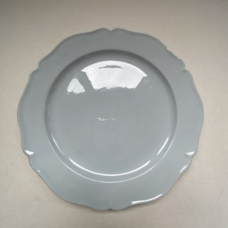 【フランスアンティーク】花　リム皿　1800年代　クレイユモントロー　ブルー フランスアンティーク】花 リム皿 1800年代 クレイユモントロー ブルー