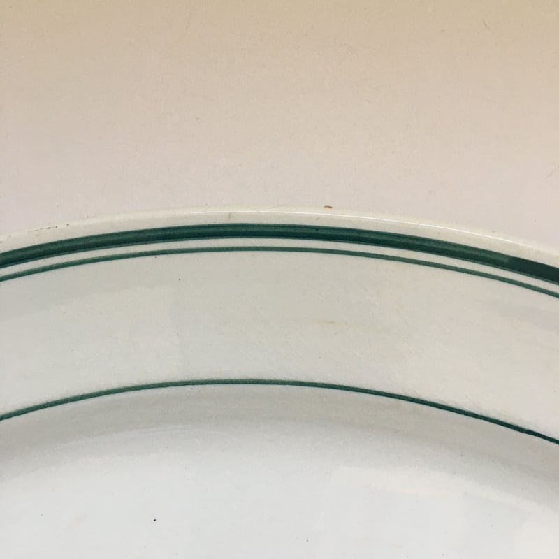 楕円形の白い皿 緑ストライプ ジアン プラ・オーヴァル 大楕円形皿 ストライプ グリーン | campagne