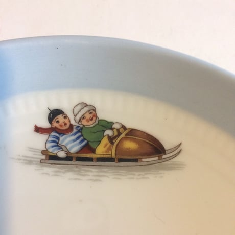 １９２０年代　リモージュ　子供用　保温皿　ポーセレン　イラスト