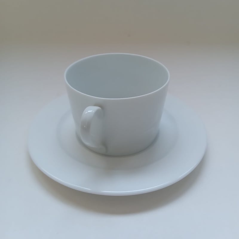 お値下げしました、ヴィンテージリモージュ　ティーカップ&ソーサー　ティーセット 20世紀後半 ロイヤル・リモージュ カップ＆ソーサー ティー