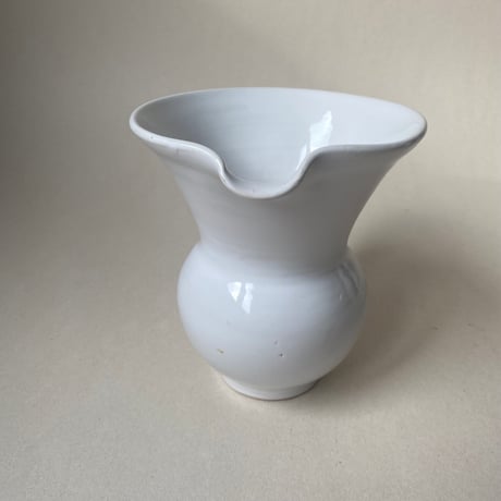 20世紀中期　マリコルヌ　エミール・テシエ　ピシェ　白い陶器