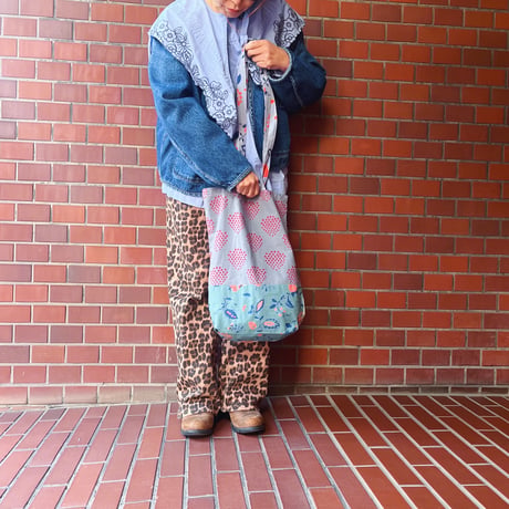 V&A ヴイクトリア＆アルバートミュージアム パッチワークエコバッグ