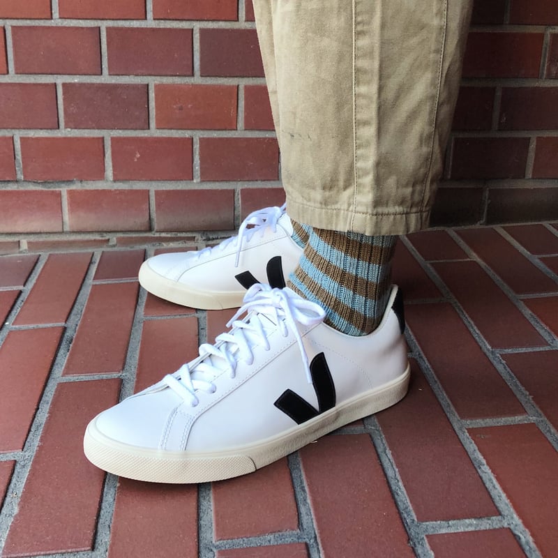 VEJA ヴェジャ ESPLAR レザースニーカー EXTRA-WHITE BLACK VEJA ヴェジャ ESPLAR レザースニーカー EXTRA-WHITE BLACK
