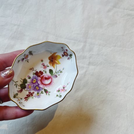 Royal Crown Derby 花柄小皿