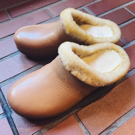 dansko  ダンスコ　MAGDA　ボアクロッグ