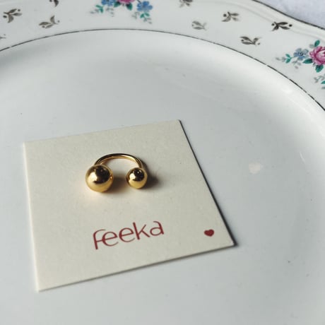 Feeka フィーカ　Boucles d'oreilles Paulia  イヤーカフ