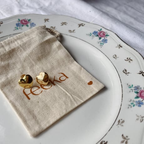 Feeka フィーカ　Boucles d'oreilles Lily  ハートピアス