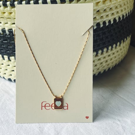 Feeka フィーカ　Boucles d'oreilles Ange　ハートプレートネックレス