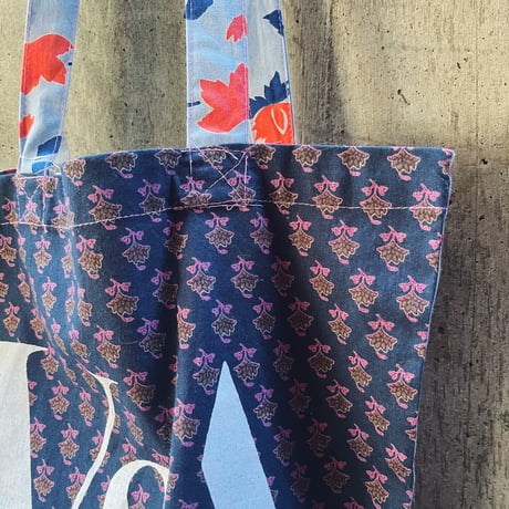 V&A ヴイクトリア＆アルバートミュージアム パッチワークエコバッグ