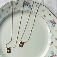 Feeka フィーカ　Boucles d'oreilles Ange　ハートプレートネックレス