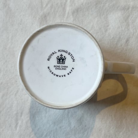 Royal Kingston フルーツ柄マグカップ