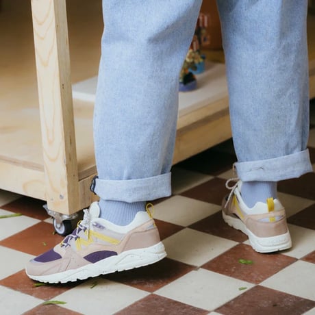 KARHU カルフ  FUSION2.0   スニーカー