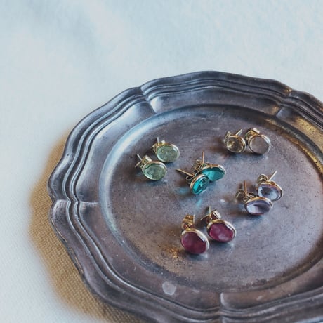 Elodie Pavie　エロディ・パヴィ　オーバルピアス