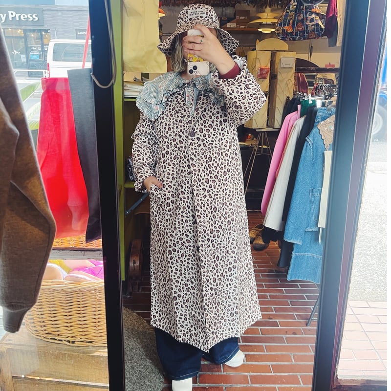THE TINY BIG SISTER レオパード柄ロングコート | Havane