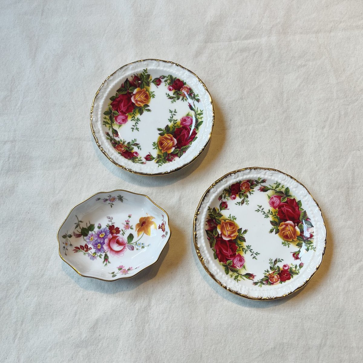 Royal Crown Derby 花柄小皿 | Havane