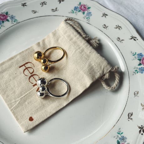 Feeka フィーカ　bague Mini Maude  デザインリング　＜ゴールド・シルバー＞