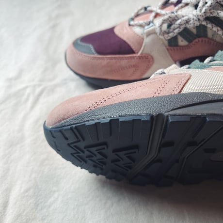 KARHU カルフ  FUSION2.0   スニーカー