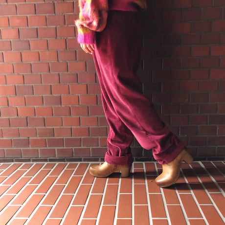 Dansko  ダンスコ  SARAH スタッズショートブーツ