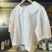 EMILE ET IDA エミールエイダ   刺繍レースショートスリーブブラウス