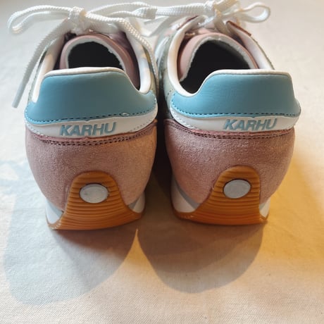 KARHU カルフ MESTARI メスタリ スニーカー