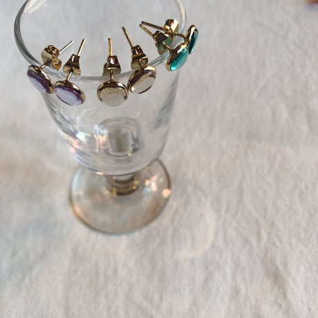 Elodie Pavie　エロディ・パヴィ　オーバルピアス