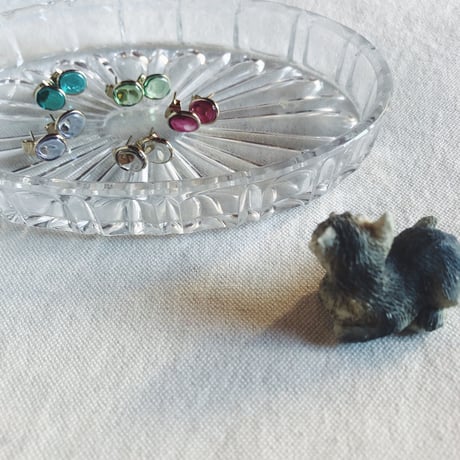 Elodie Pavie　エロディ・パヴィ　オーバルピアス