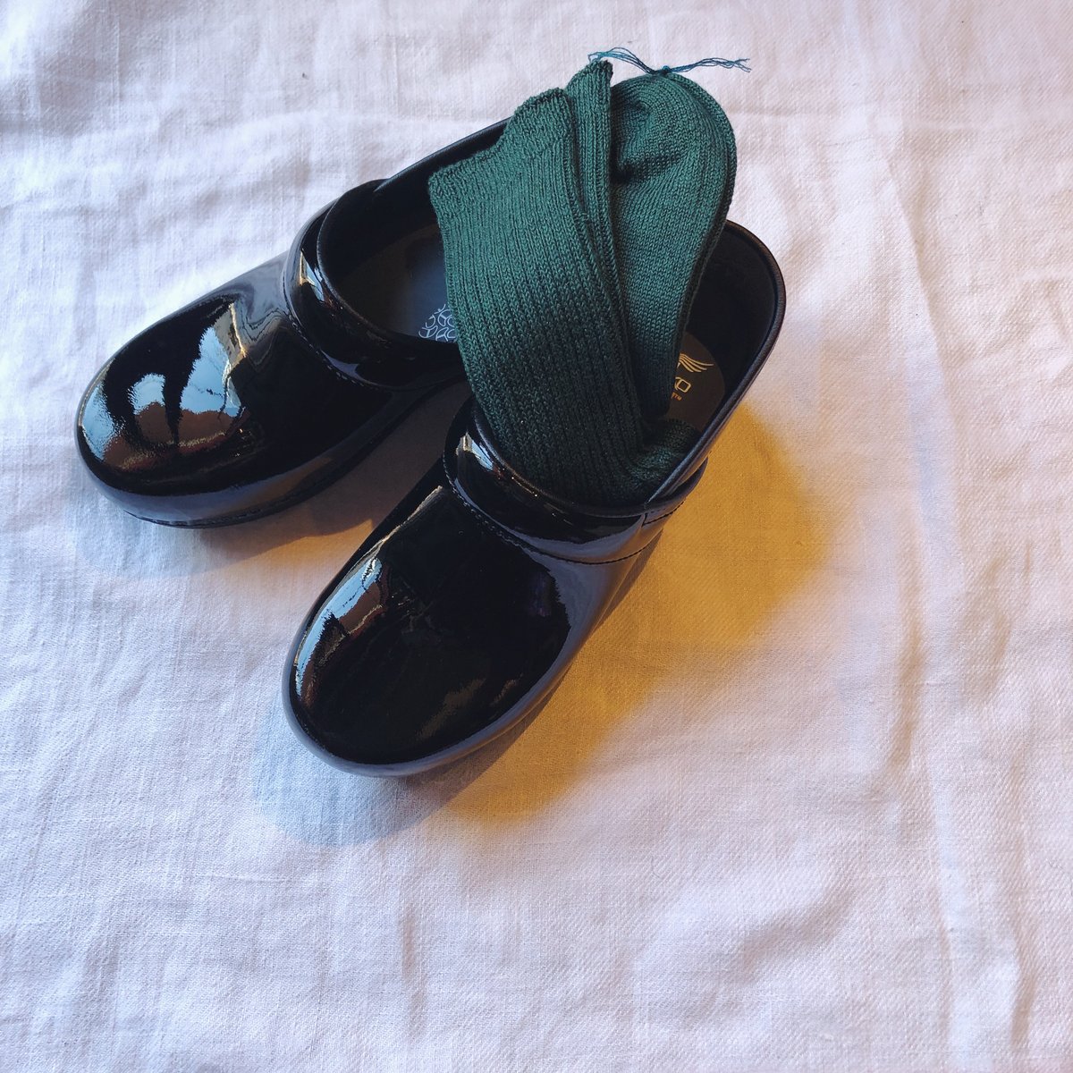 ☆dansko☆プロフェッショナルXP☆総柄エナメルレザースリッポン ☆dansko☆プロフェッショナルXP☆総柄エナメルレザースリッポン