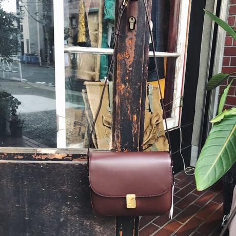 soeur スール　BELLISSIME MAX　レザーショルダーバック（大）