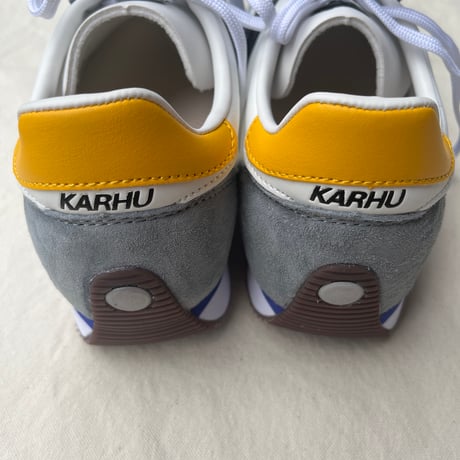 KARHU カルフ 　MESTARI メスタリ　QUARRY/DAYLILY  クオリー/ディーリリー