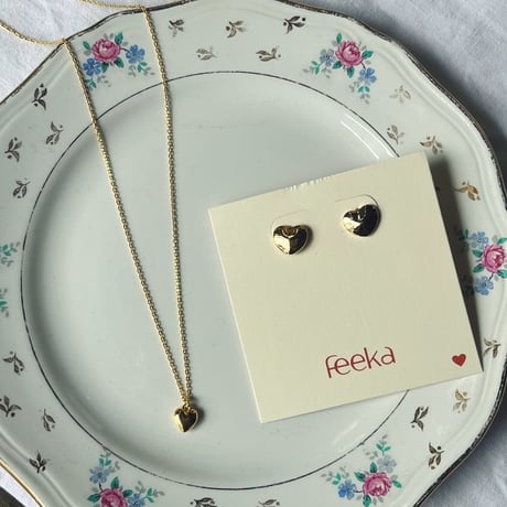 Feeka フィーカ　Boucles d'oreilles Nael　ハートネックレス