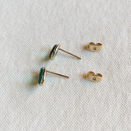 Elodie Pavie　エロディ・パヴィ　オーバルピアス