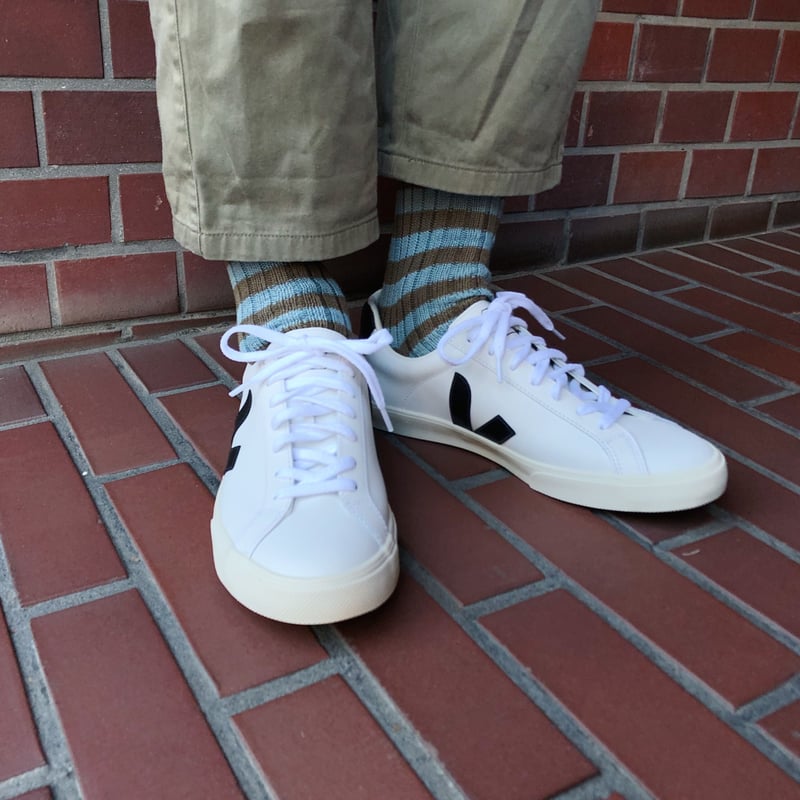 VEJA ヴェジャ ESPLAR レザースニーカー EXTRA-WHITE BLACK VEJA ヴェジャ ESPLAR レザースニーカー EXTRA-WHITE BLACK