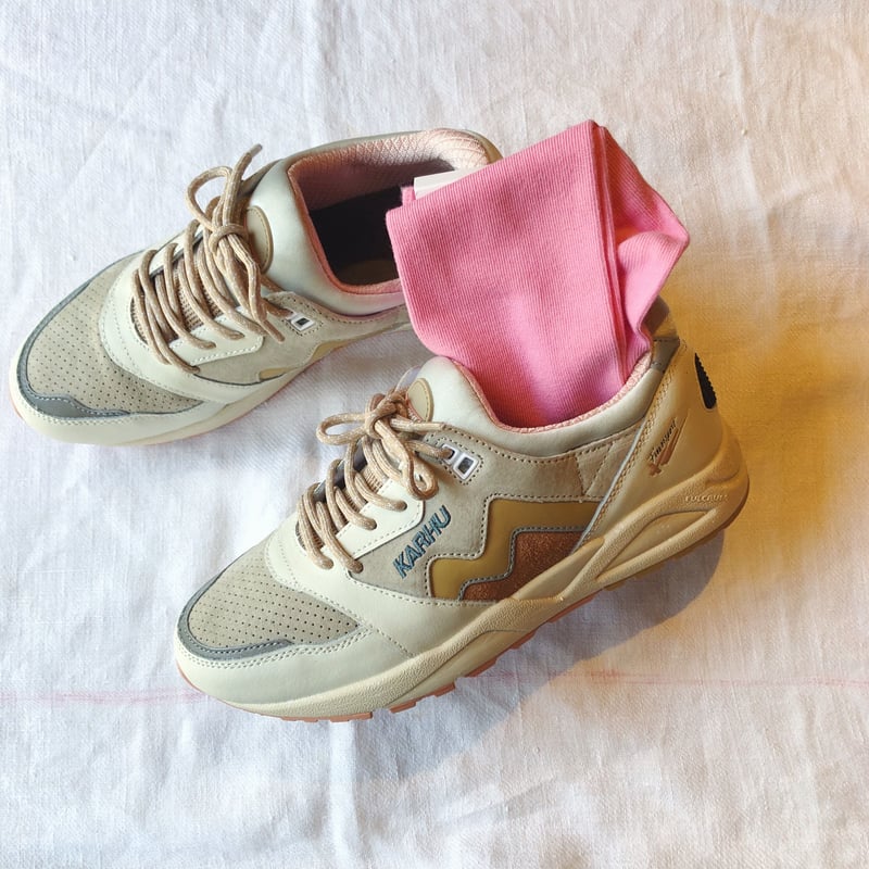 KARHU カルフ ARIA 95 Lily White / Curry | Havane
