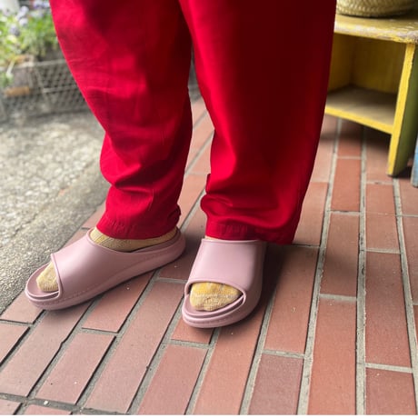 Dansko  ダンスコ　DEVYN デヴィン　スリッポンサンダル