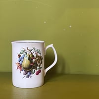 Royal Kingston フルーツ柄マグカップ